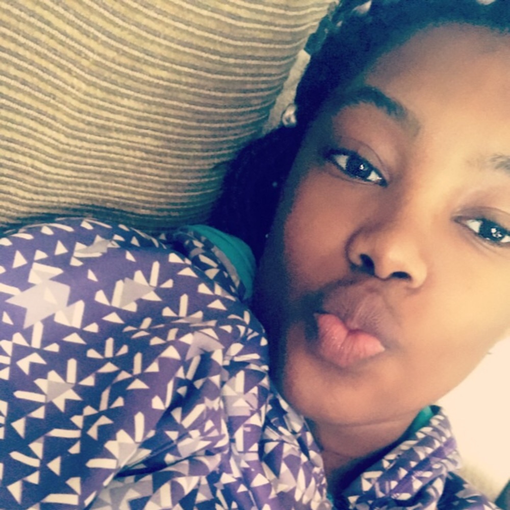 Meet your Posher, Laura